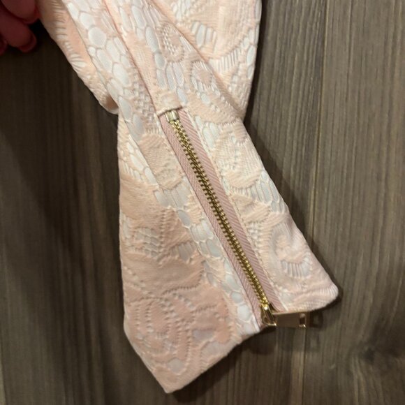 Cache Women's Light Pink Floral Lace Lined Pants ~ 2 ~ NWT ~ Org. price $118 - Picture 3 of 5